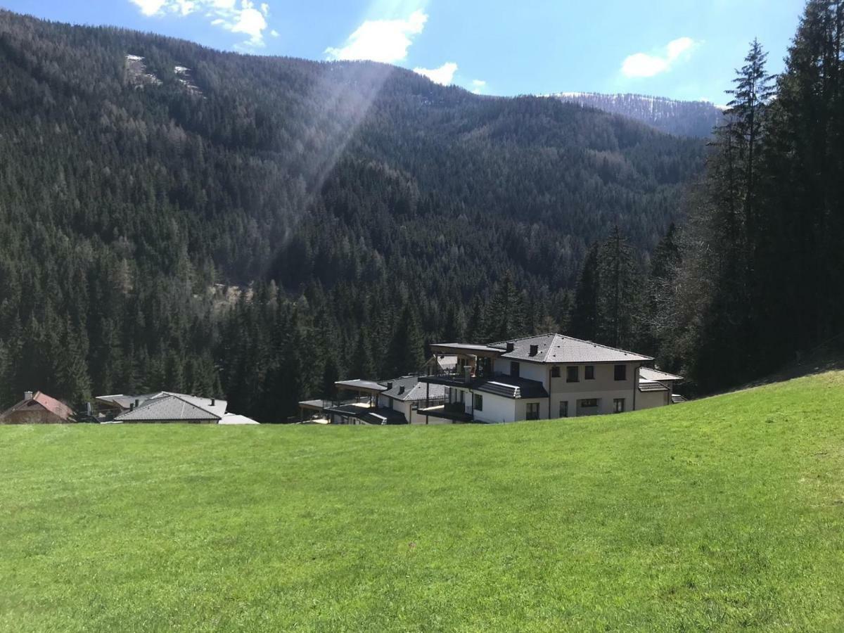Penthouse Skyview Im Natur-Erlebnispark Bad Kleinkirchheim Patergassen Kültér fotó